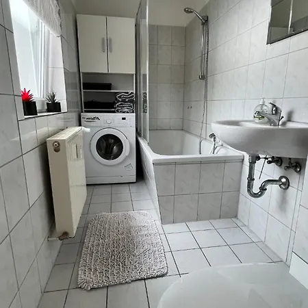 アパート Apartment-luck